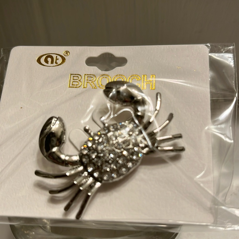Pick (1) Rhinestone Crab Brooch!